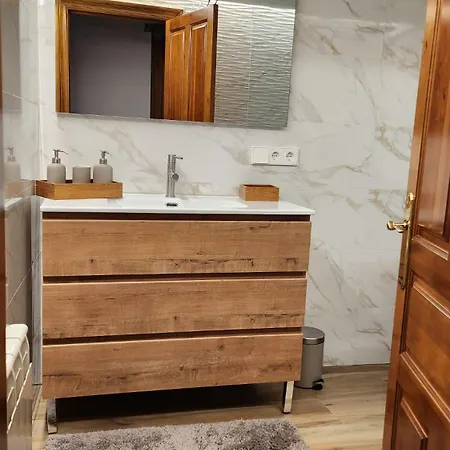 El Cau - Casas De Picos