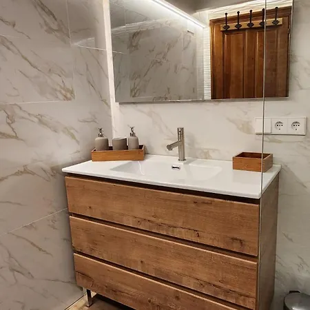 El Cau - Casas De Picos *